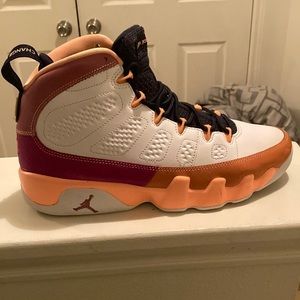 WMNS AIR JORDAN 9 RETRO